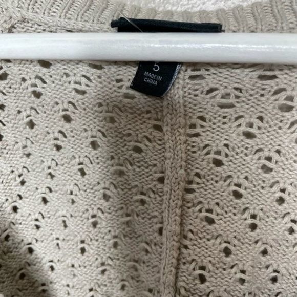 Torrid Beige V Neck Pointelle Long Sleeve Sweater - Picture 2 of 3